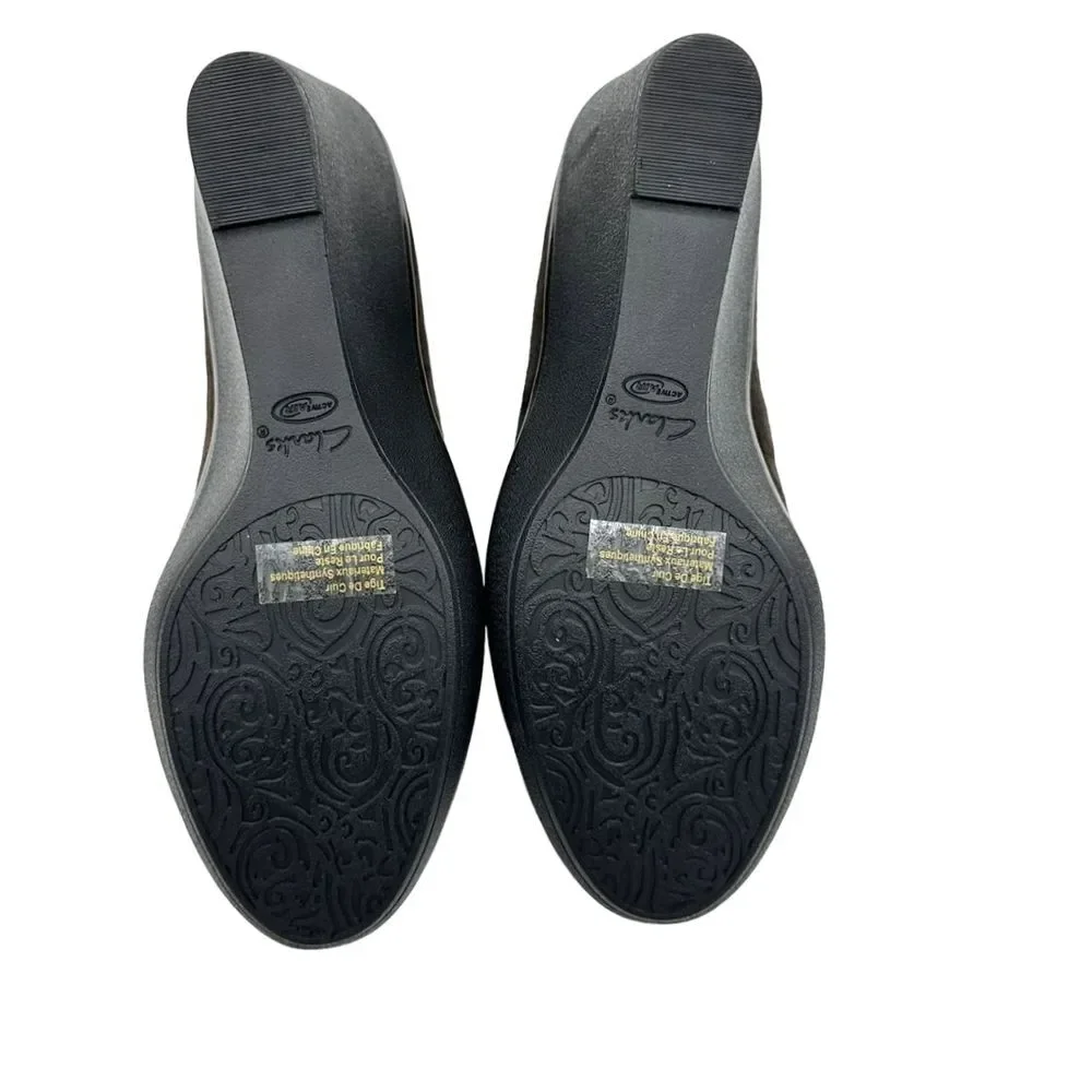 Clark's Elegant Brown Suede Wedge‎ Loafers Comfortable Slip-On Shoes